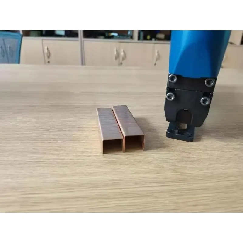 

2025/SP-2432L Air Stapler Nailing Machine carton sealing nails stapling tool Pneumatic Carton stapler