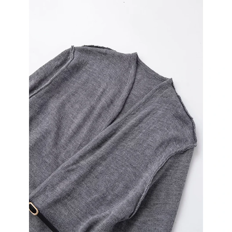 เสื้อคาร์ดิแกนถักแบบมีเข็มขัดสำหรับผู้หญิง แขนยาว คอวี สีเทา สำหรับฤดูใบไม้ผลิและฤดูใบไม้ร่วง