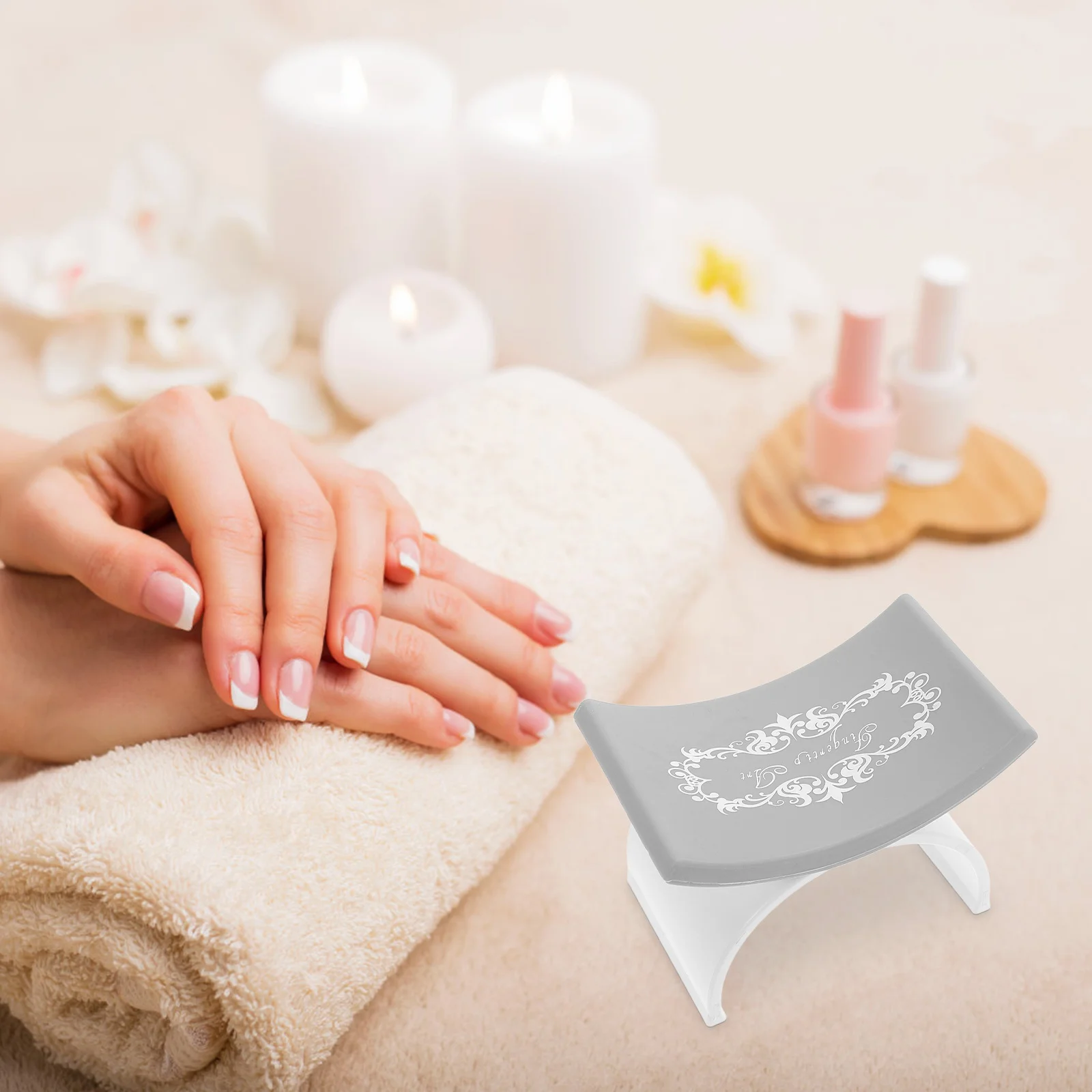 

U-Shaped Silicone Nail Arm Rest White Portable Hand Pillow Manicure Hand Rest Stand Nail Art Tool Support Hands Holder for Nails