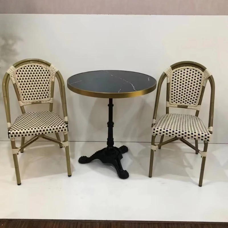 Two-seater coffee table set with French table and rattan chair