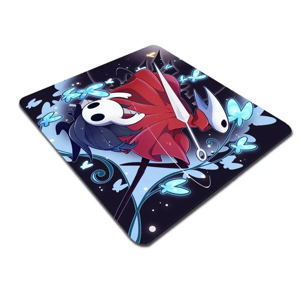 Game Hollow Knight Silksong Mouse Pad For Small Size Gaming Mouse Pad HD Printing Keyboard Mats Carpet Computer Home Desk Mats view 4