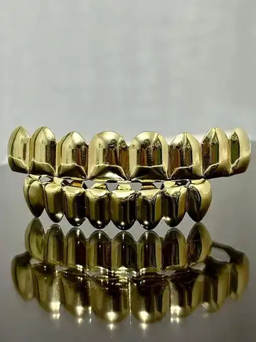 Glossy Finish Teeth Grillz Top Bottom Set Anti Slip Eco-friendly Copper Teeth Grillz Caps Gold Silver Teeth Jewelry Halloween