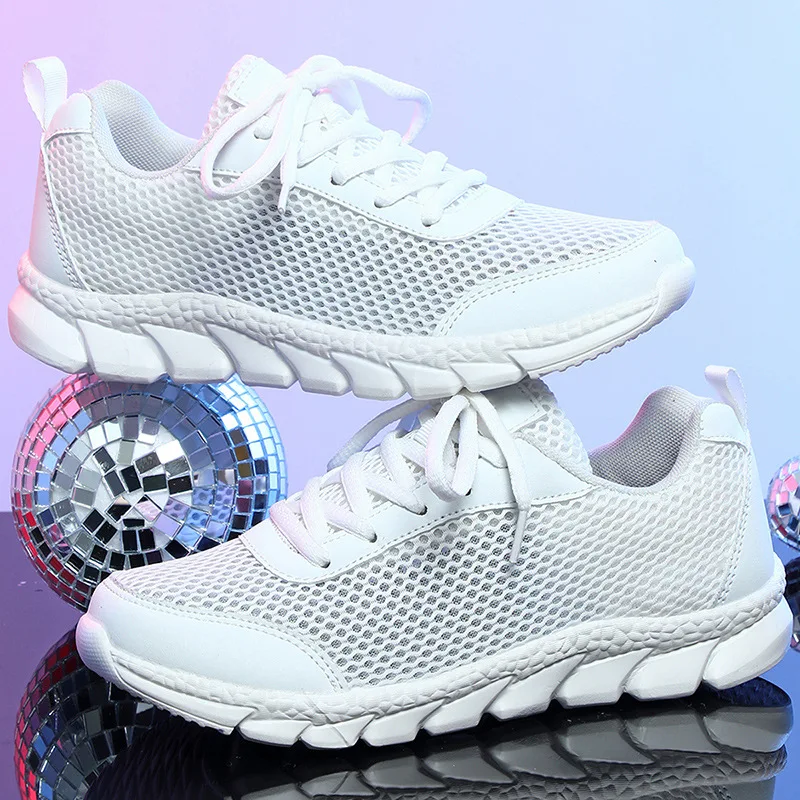 2024 Women Lace-up Sneakers Couple Fashion Casual Running Shoes Man Mesh Fabric Breathable Sports Shoes Spring Summer Versatile