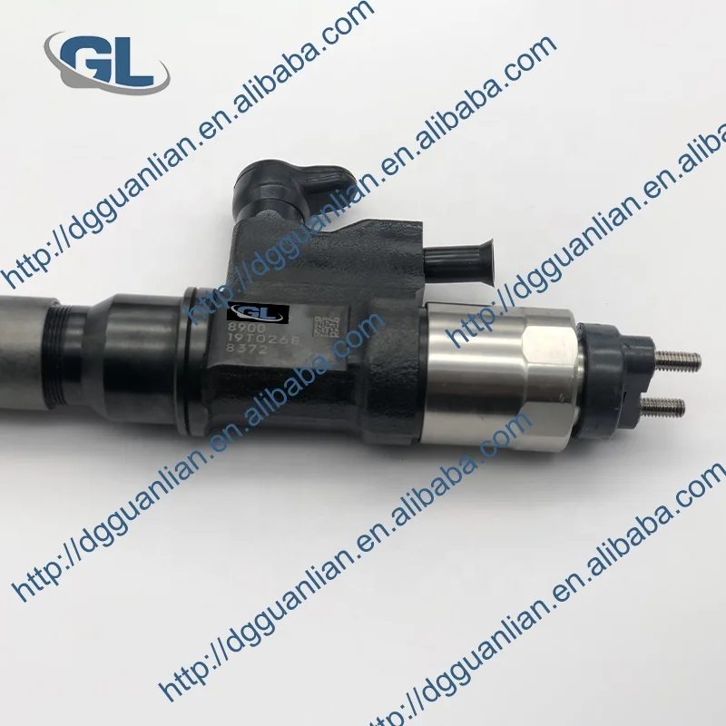 High Quality Fuel Injector 095000-8900 095000-8901 095000-8902 8-98151837-1 8981518371 For ISUZU 4hk1 6hk1