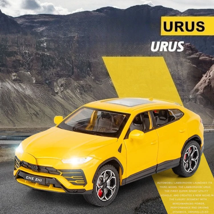 

1:24 URI SUV Alloy Car Model Ornament Children's Toy Gift Diecast Alloy Car Model Collectible