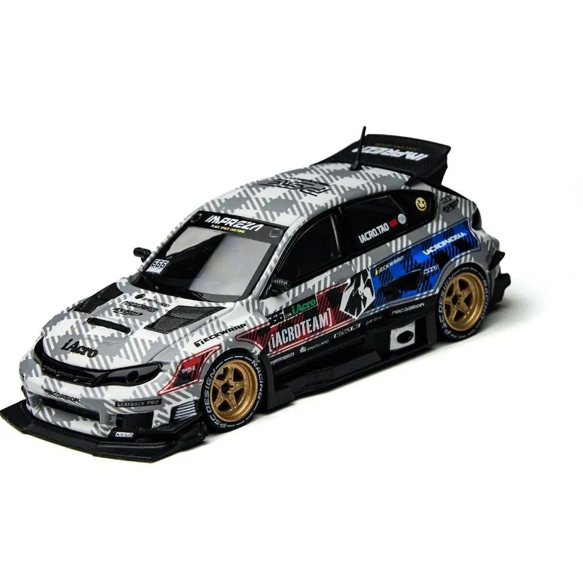 Vista posterior del modelo Subaru Impreza IAcro a escala 1:64
