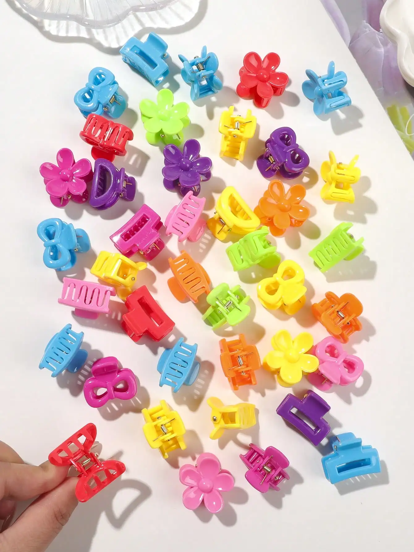 40 Stück langlebige Mini-Haarklammern, ideal für Kinder und Erwachsene, zur Haarstyling-Dekoration, zum Befestigen von Ponyfransen, mit starkem Halt, Multifunktions-Klemmklammern – Detail 3
