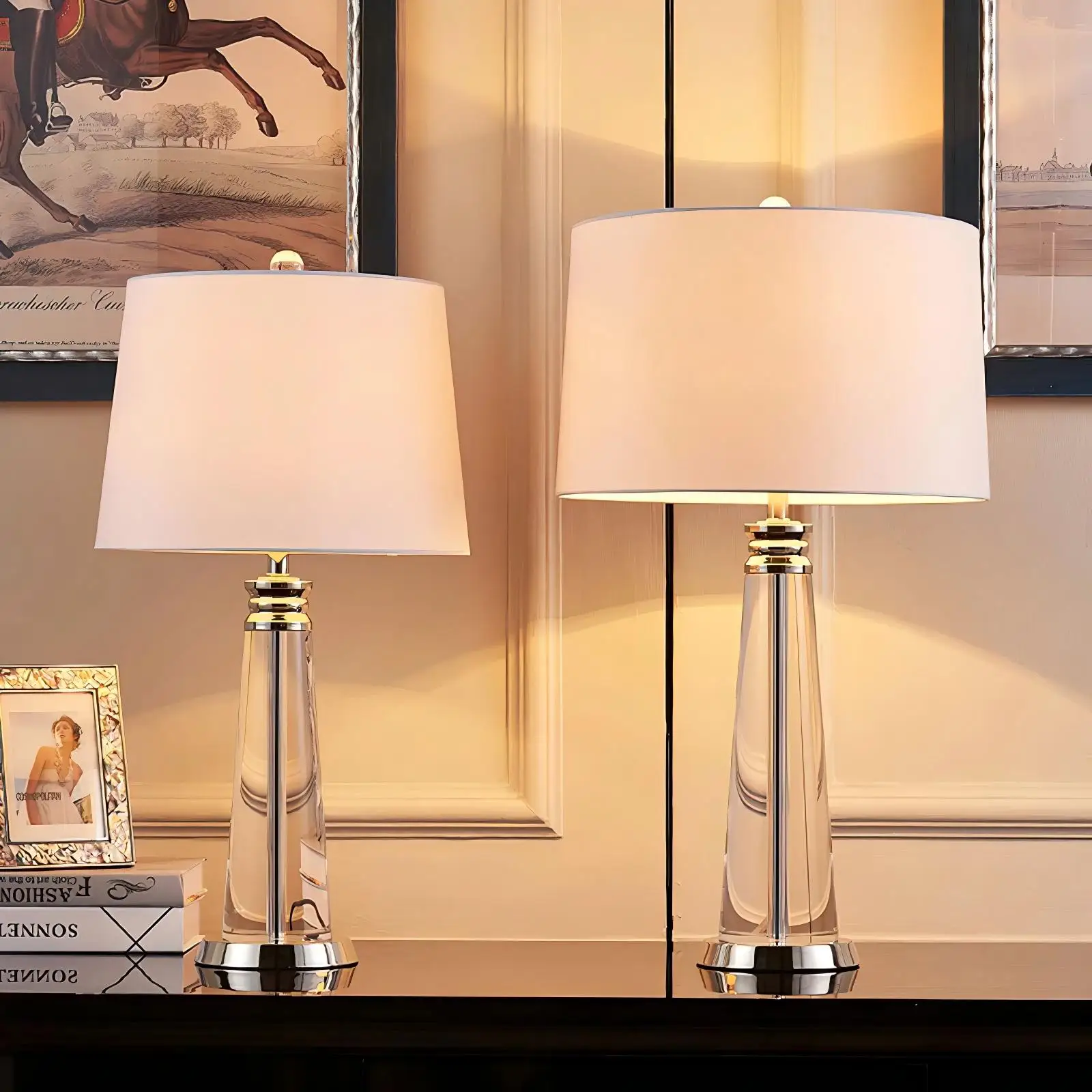 Crystal Table Lamp with Minimalist Light Design Fashionable Desk and Table Lamp for Hotel Room