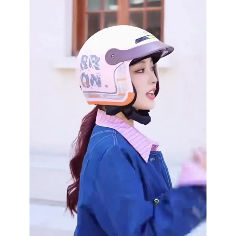 

Retro Helmet Motorcycle Brigade Equipped with Cruise Scooter Helmet