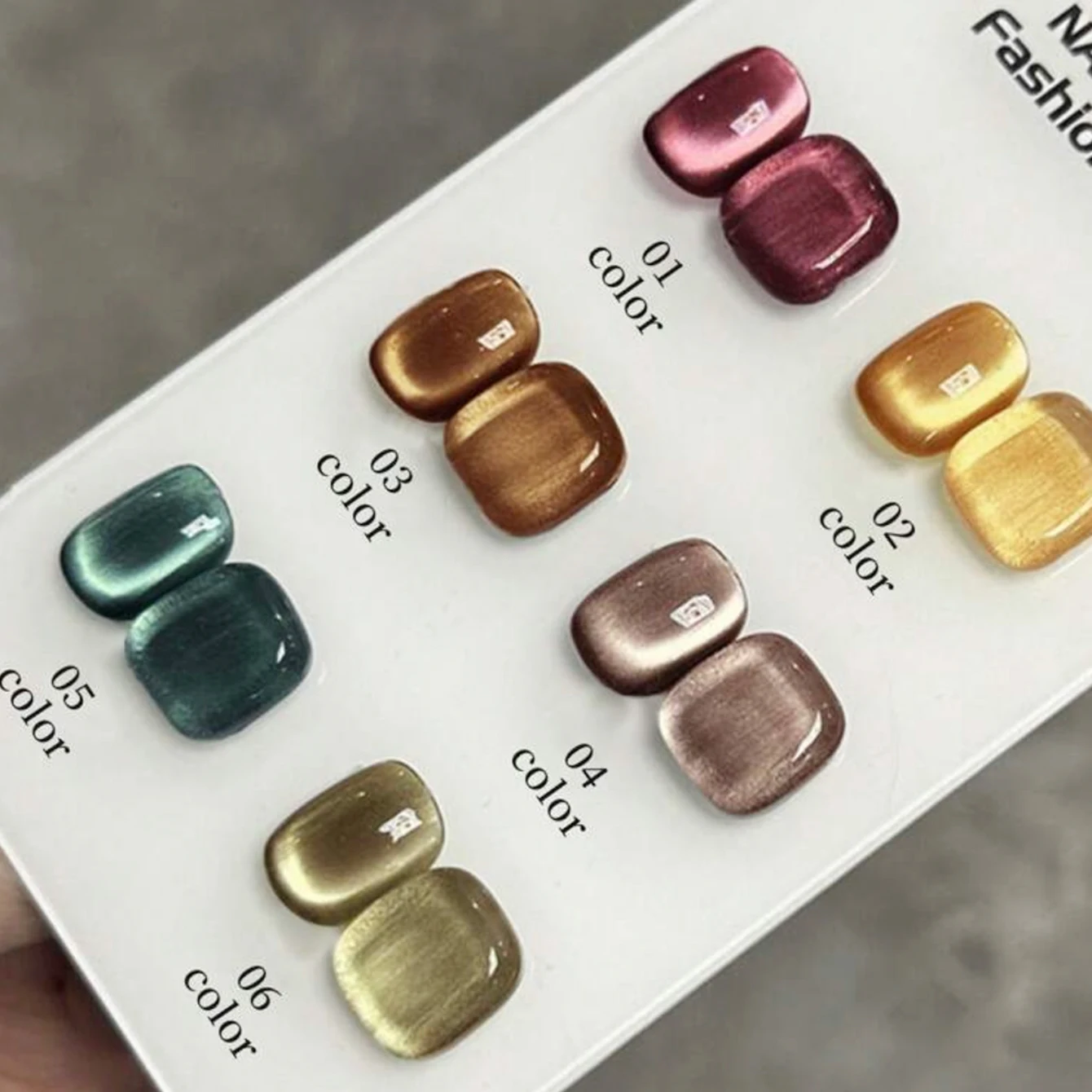 1 ชิ้น TC น้ำยาทาเล็บเจลตาแมวสีน้ำตาลประกายกลิตเตอร์แบบใหม่ สำหรับตกแต่งเล็บ ฤดูใบไม้ร่วง ฤดูหนาว ยอดนิยม ช่วยให้เล็บดูขาวขึ้น สไตล์อียิปต์โบราณ