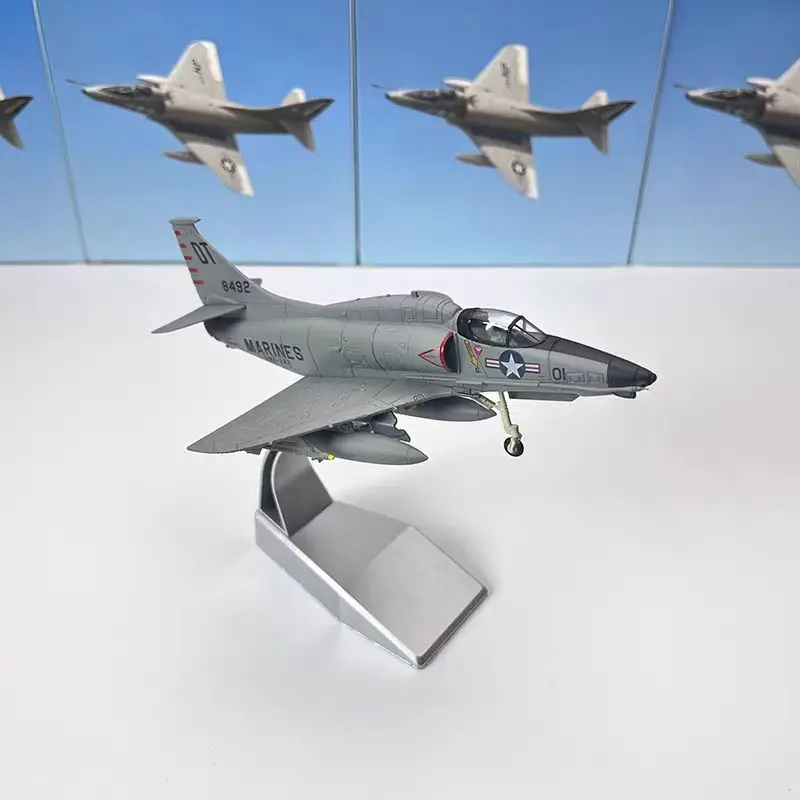 1/72 Корпус морской пехоты США A-4 Skyhawk Attack Aircraft A4 Истребитель Модель из сплава Военная имитация Подвеска 1/72 Корпус морской пехоты США A-4 Skyhawk Attack Aircraft A4 Истребитель Модель из сплава Военная имитация Подвеска