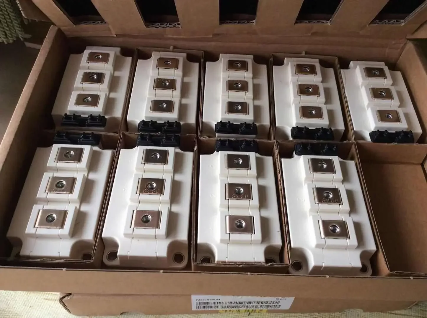 TGA2512-2-SM electronic components