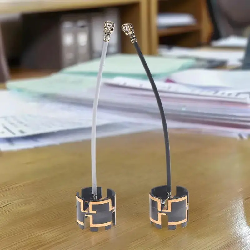 

Crown LDS Antenna for RHCP/LHCP, 5.8G Micro FPV RC Drone & Long Range Airplane