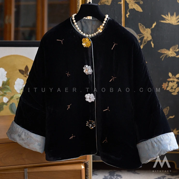 lingzhiwu Black Silk Velvet Coat Noble Chinese Style Handmade Flower Button Jacquard Padded Cotton Outerwear New Arrival