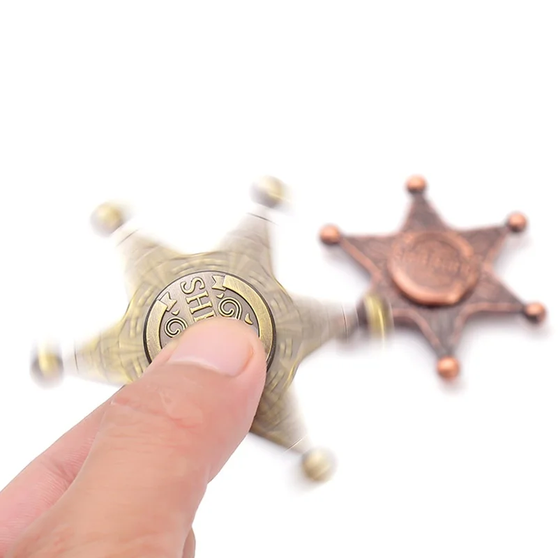 保安官のバッジ保安官EDCフィジェットスピナーメタルジャイロストレス解消おもちゃ自閉症軽減ゲームコンポーネント