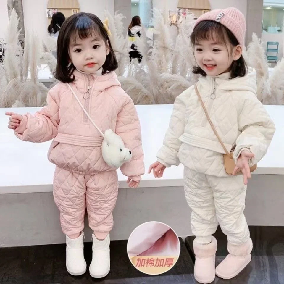 

Girls' Thickened Set 2023 New Autumn and Winter Clothes Baby Girl's Cotton Coat Cotton-Padded Clothes Two-Piece Warm Children