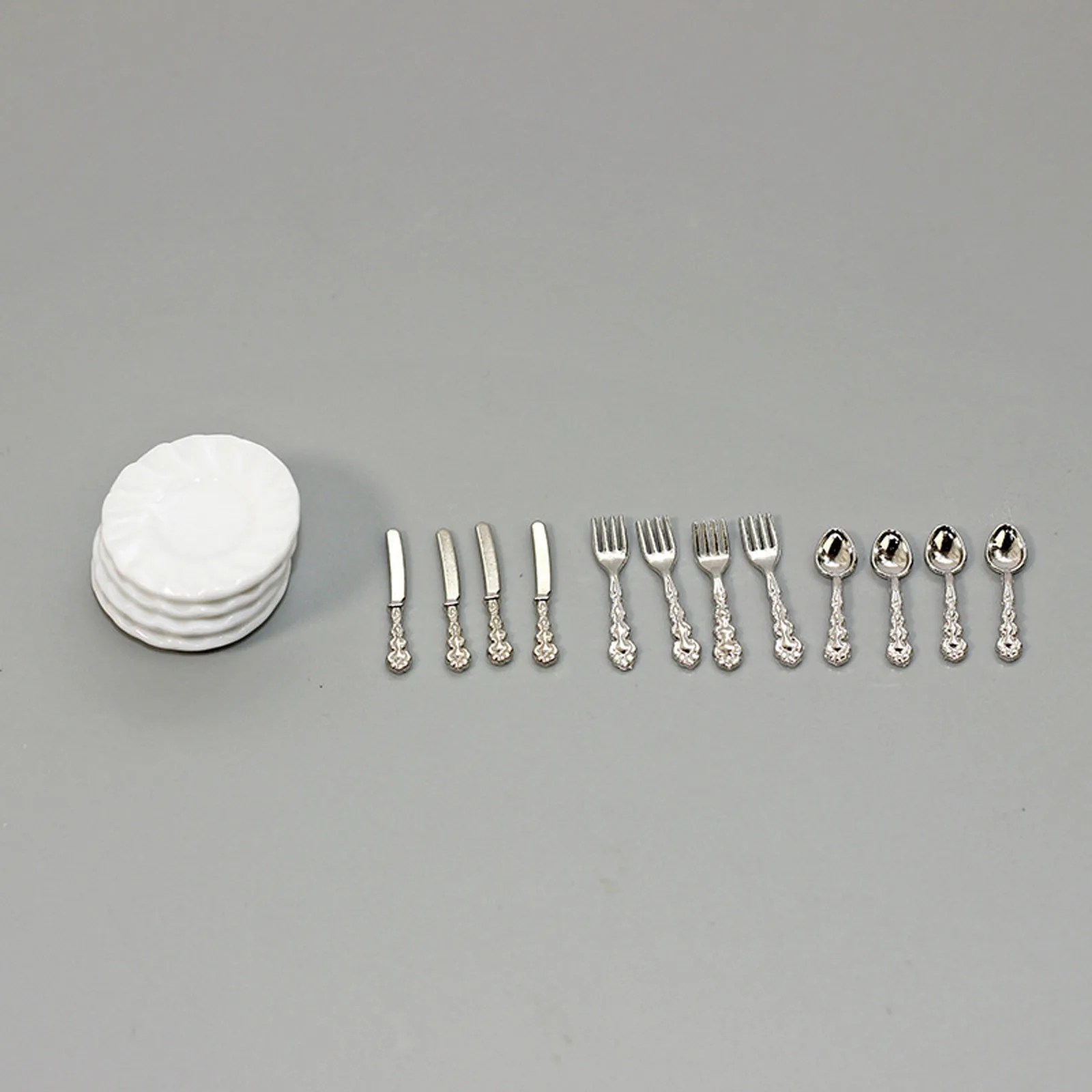 Ensemble de couverts classiques miniatures 1/12, couteau, fourchette, cuillère, assiette, vaisselle, modèle réaliste de nourriture miniature, accessoires de scène de jeu