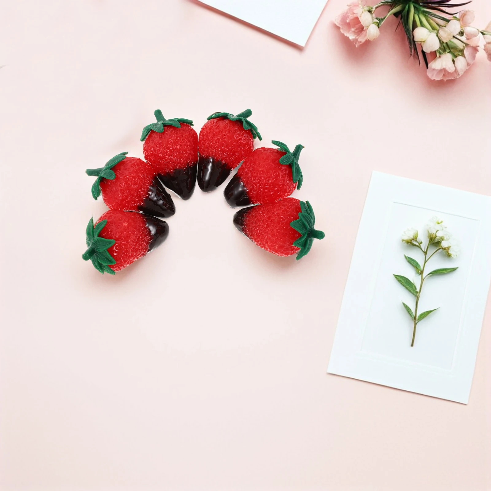 

8pcs Artificial Strawberry Decor Realistic Imitation Faux Fruit Chocolate Dipped Plastic Ornament For Cake Topper Party Photo