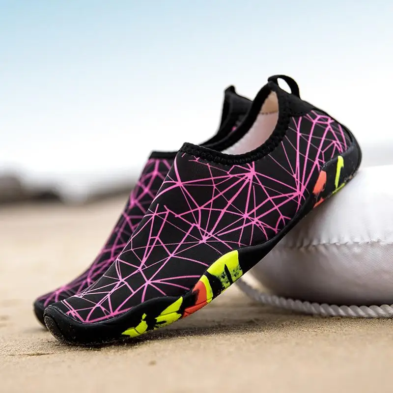 Gym Footwear Unisex Outdoors Beach Aqua Shoes Vacation Beach Game Wading Shoes Men Squat Fitness Shoes Women Yoga Shoes