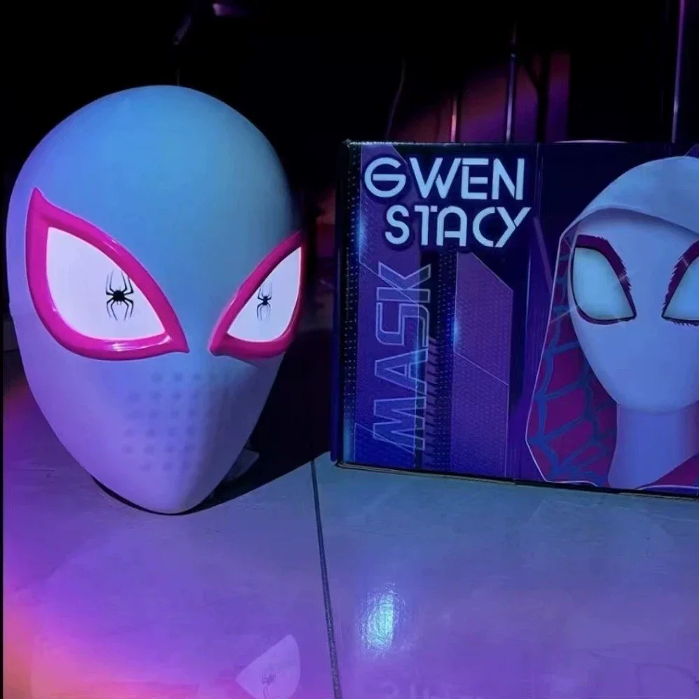 

Маска Человека-паука: Электрическая фигурка Marvel с мигающими светящимися глазами, необычный головной убор для косплея на Рождество, с подвижными глазами, подарки