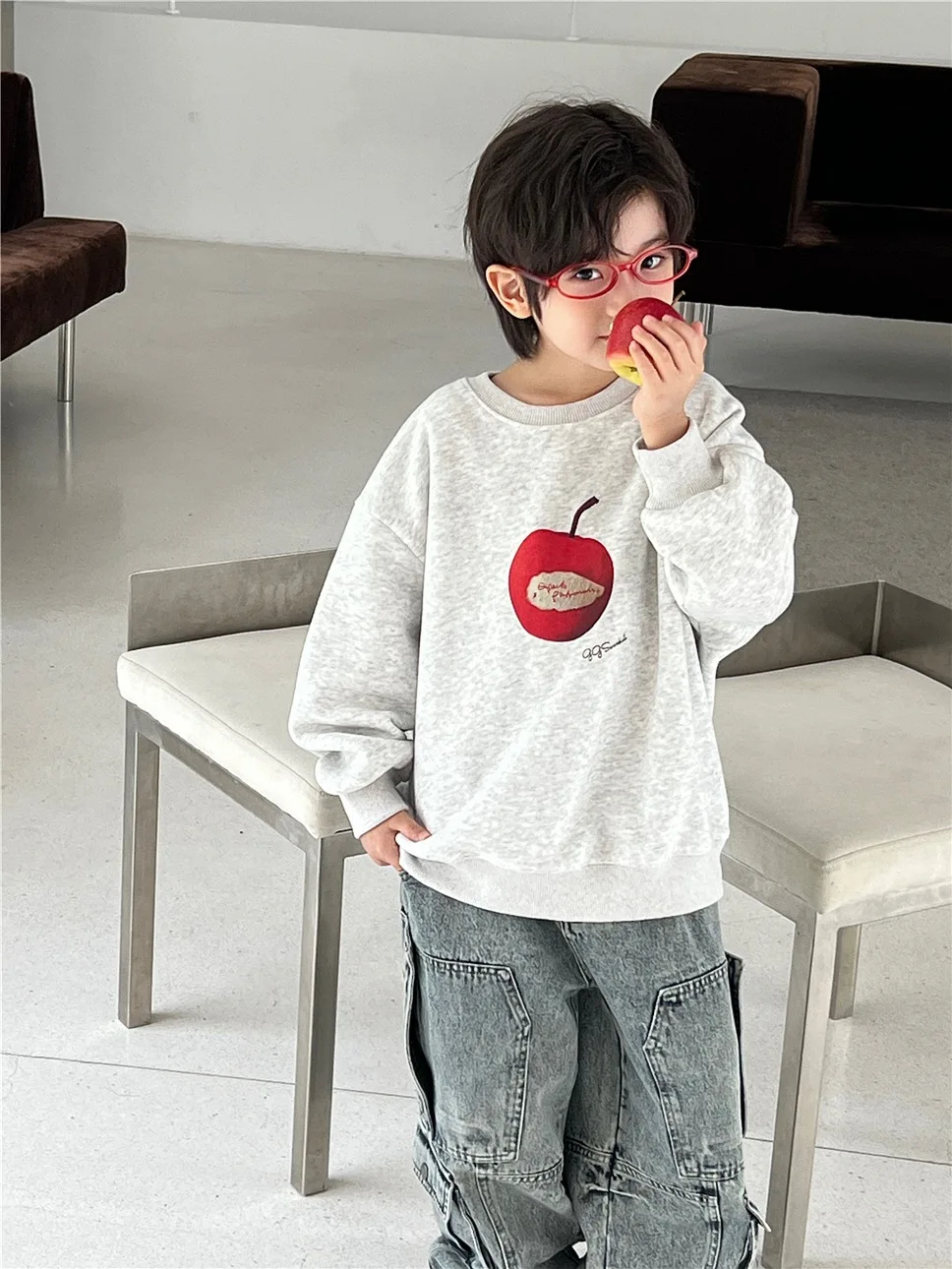 

2025 Autumn Children's Hoodie Flower Yarn Apple Male and Female Interior Style Hoodie Does Not Shed Hair