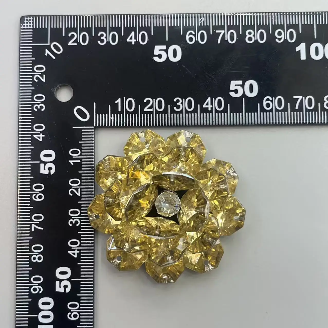 

10 шт. кристальных цветочных аппликаций с бисером, вышитые нашивки для одежды, DIY, пришивные стразовые нашивки для декора одежды.