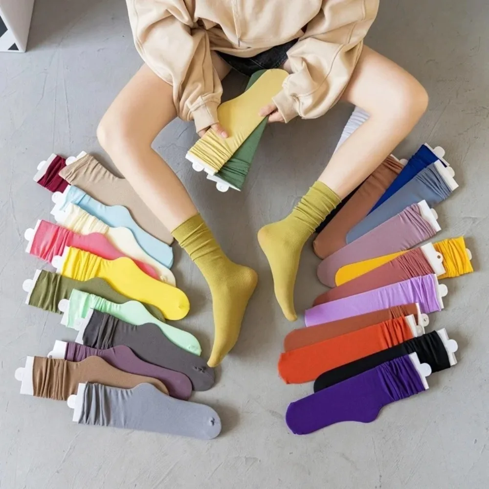 

4Pairs New Nylon Ice Cream Socks Breathable Soft Loose Multi Colors Socks No Pilling Elastic Mid-calf Sock