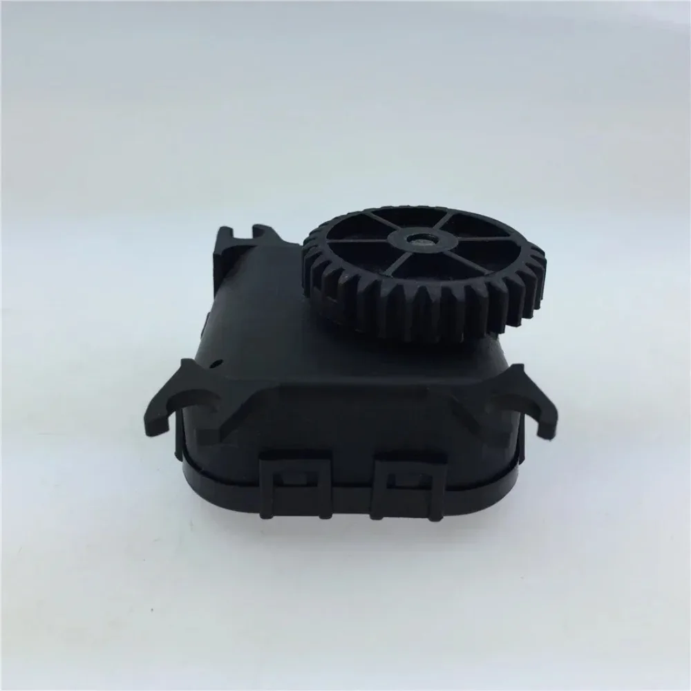 2027 FOR  For the old car POLO cars within the evaporation tank motor cycle motor bracket white / black wheels with