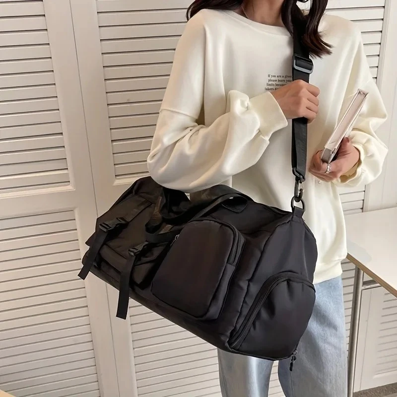 Outdoor sports fitness bag, new short-distance hand-carry luggage bag, women's lightweight wet-dry separation leisure travel bag
