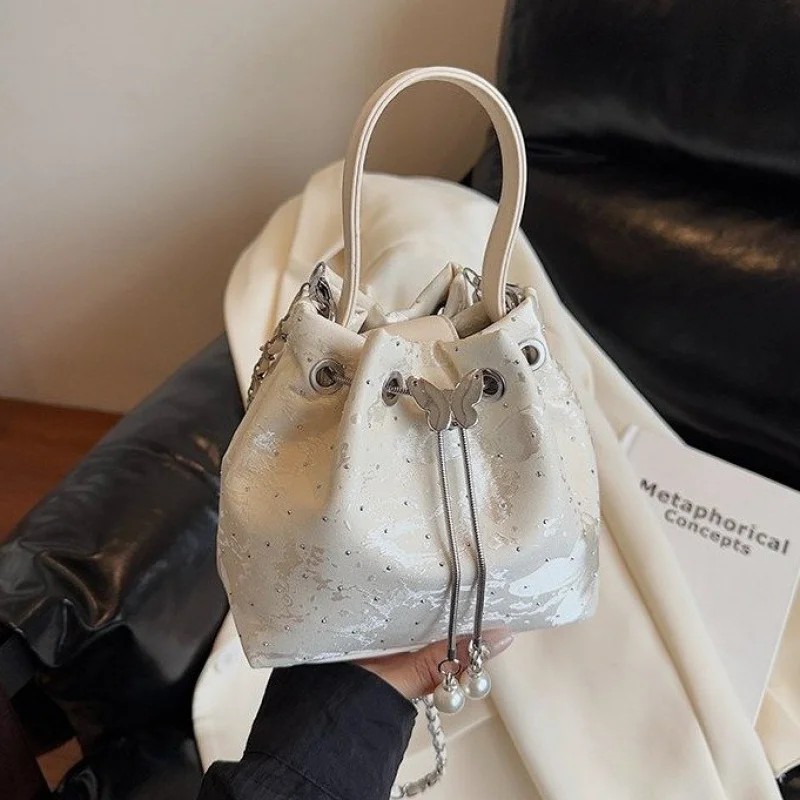 

Fashionable Crossbody Bag Handbag For Women Made Of Leather Designed By Luxury Brand Famous Designer Chic