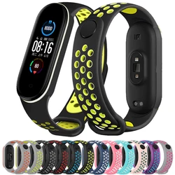 Correa de silicona para Xiaomi Mi band, 7, 6, 5, 4, 3, pulsera deportiva transpirable