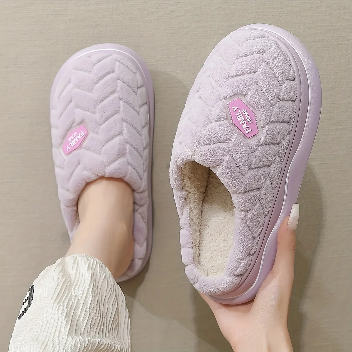 

Winter Couple Style Basic Design Women Plush Slippers Non-slip Warm Thick Furry Men Home Cotton Shoes