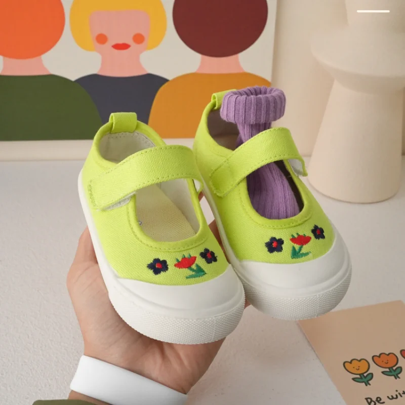 Baby Bloemen Vintage Ondiepe Enkele Schoenen Effen Kleur Opengewerkte Lage Kleuterschool Rubberen Schoenen Met Zachte Zolen Voor Kinderen