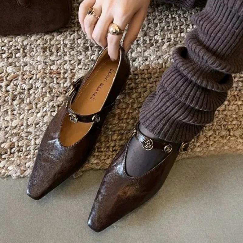 

Pointed Toe Women Loafers Shoes Flower Elegant Luxury Heeled Shoes 2025 Fashion Autumn Party Dress Shoes New Mujer De Zapatos