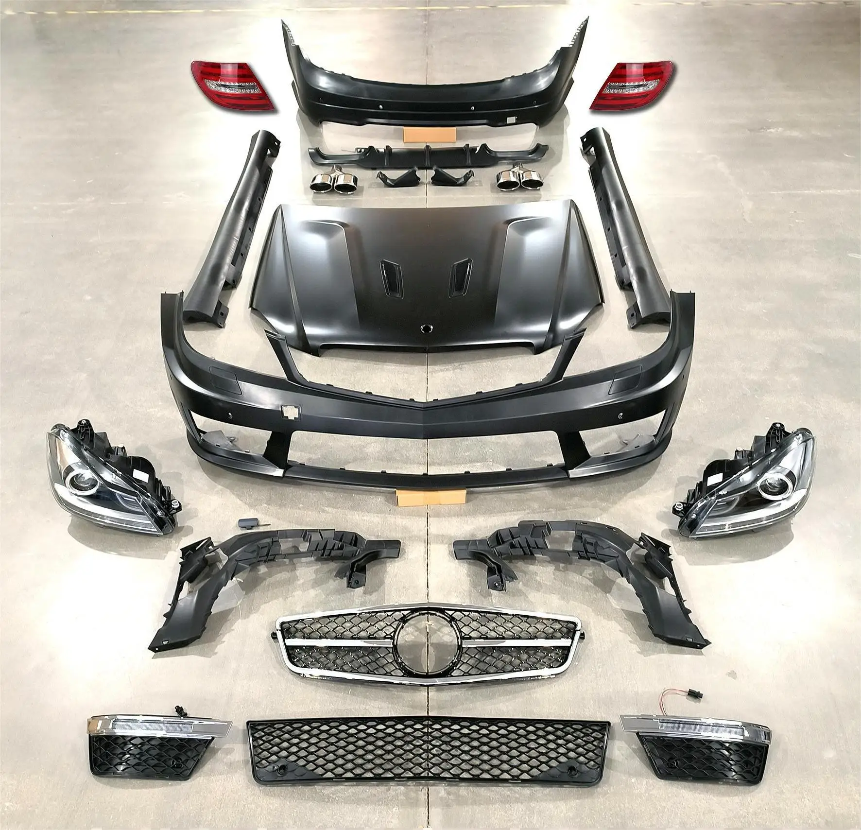 

SXLL New high-quality kit for W204 (08-10) to (11-14), front and rear bumper side skirts