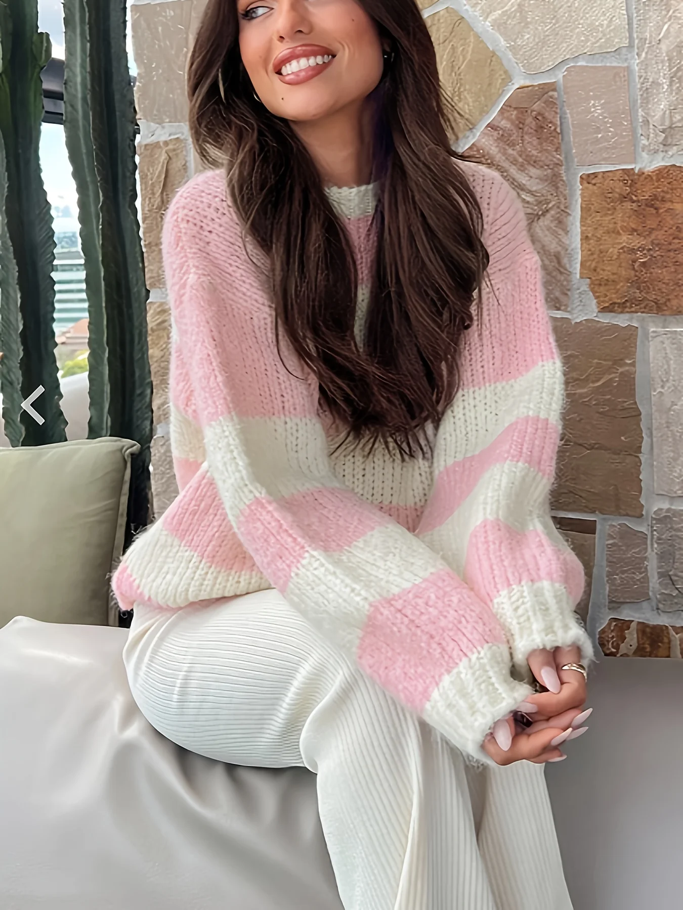 

Sweet contrasting color round neck sweater,women’s loose and versatile knitted sweater for Women