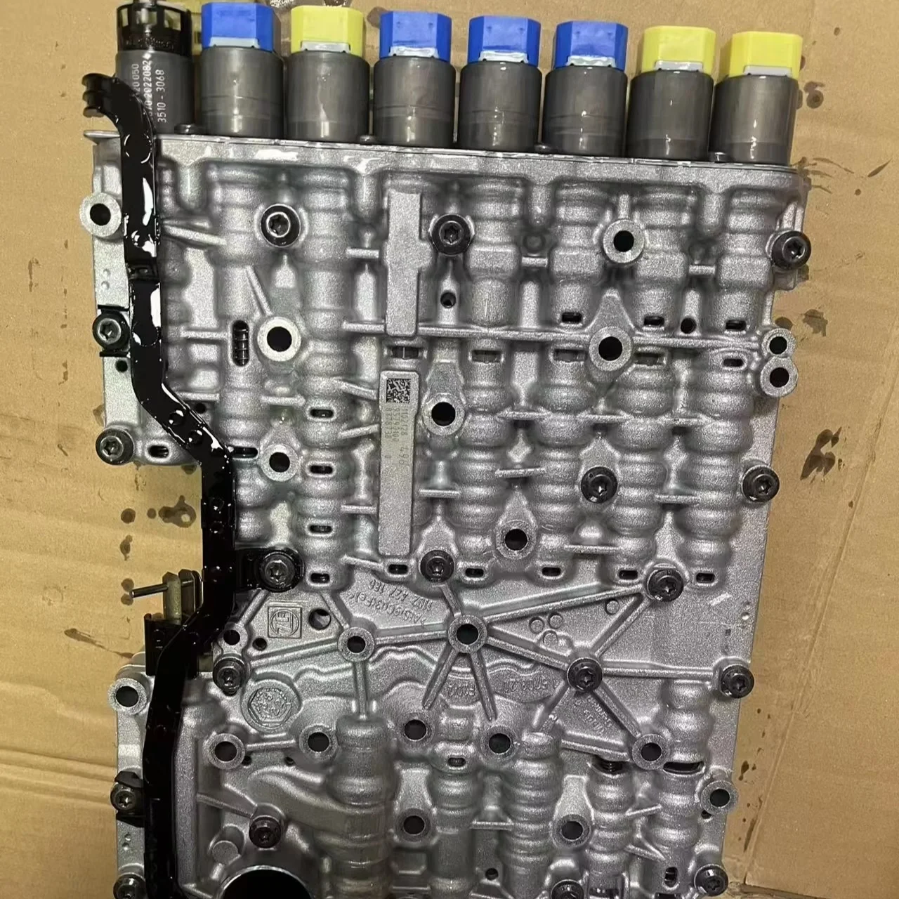 

New 300 Tank Gearbox Model 8HP50 Removed Body Parts With 187 Valve Plate Number