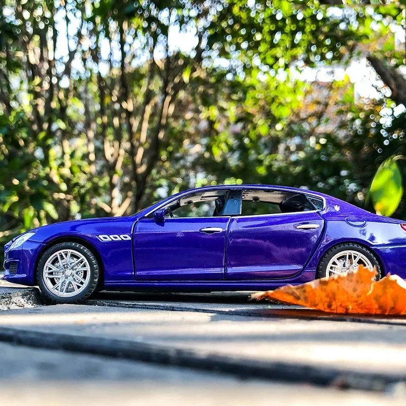 1:32 マセラティジブリシミュレーションクーペおもちゃの車モデル合金プルバック子供本物のライセンスコレクションギフト車子供 F407