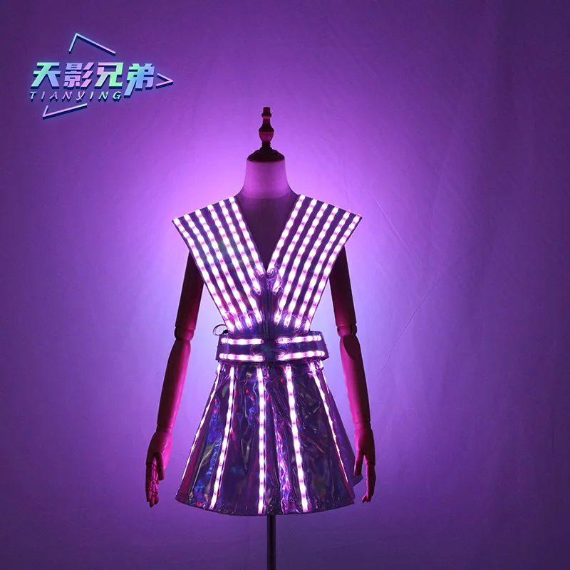 

LED luminous JK women's dress, bra and shorts, JK shoulder armor set, ballroom clothing, JK combination, fashion