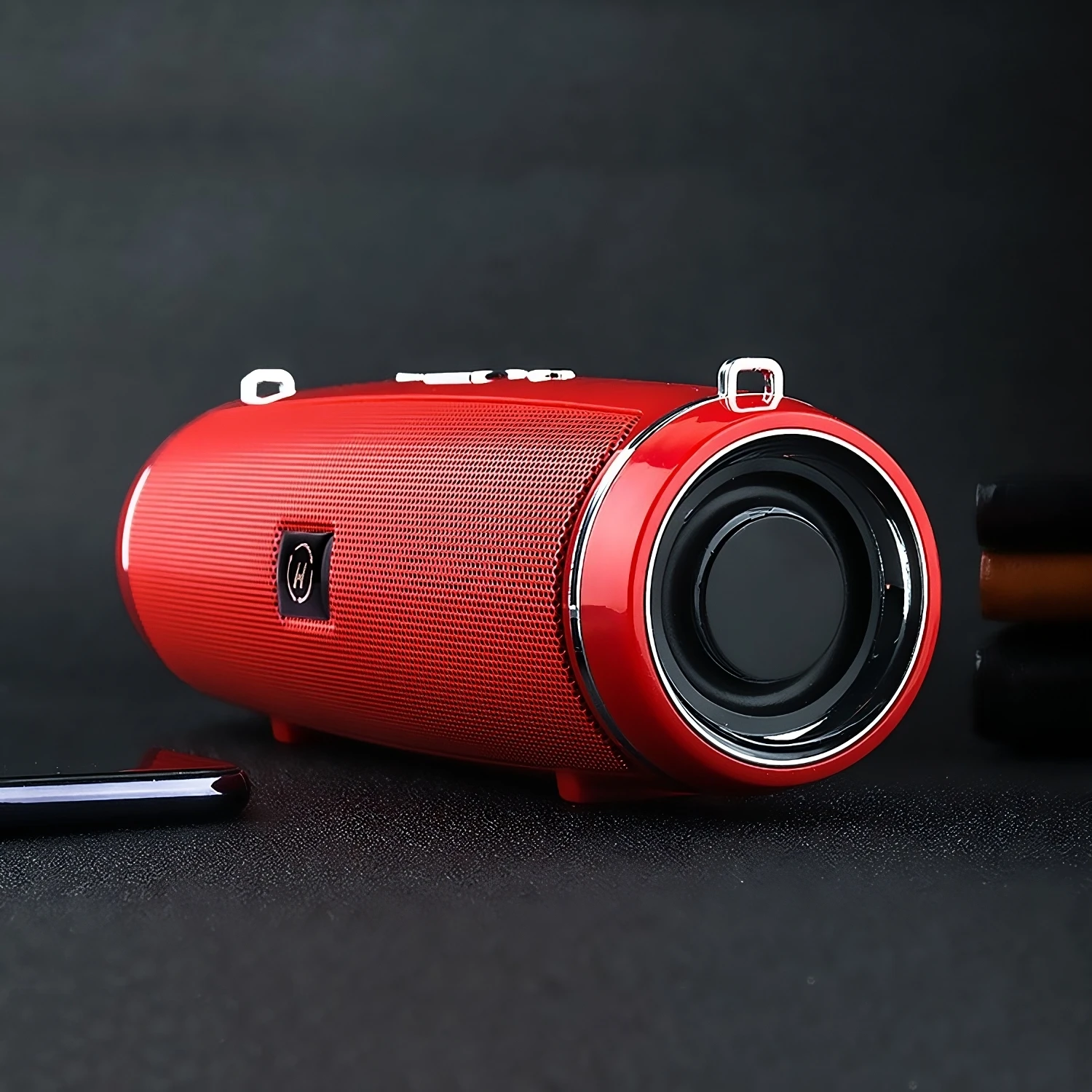 QUEED Compact Wireless Speaker Super Bass TF Card Slot Outdoor Custom Branding