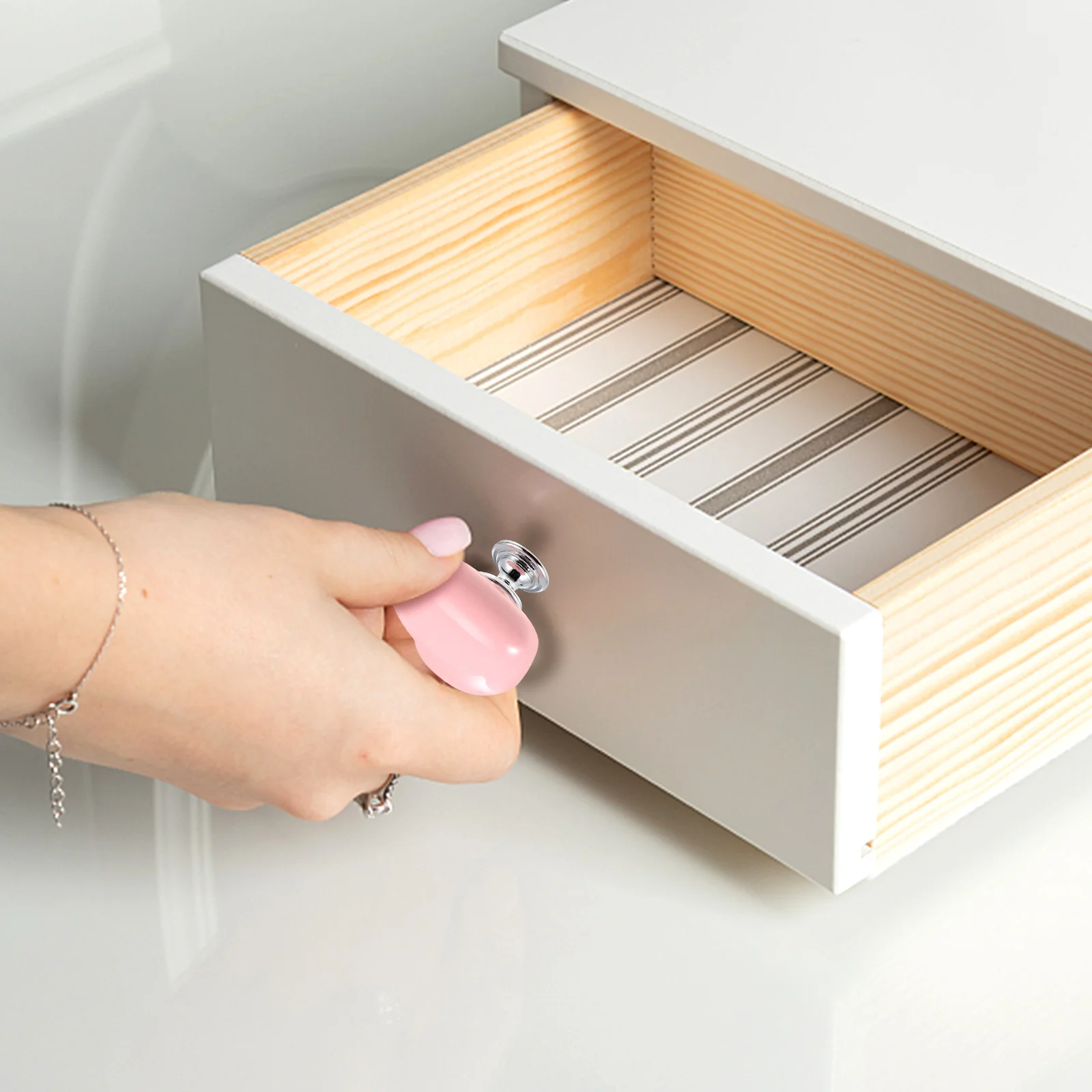 

4Pcs Heart Ceramic Cabinet Pull Handles Durable Drawer Knobs Easy Install Kitchen Cupboard Wardrobe Door Furniture