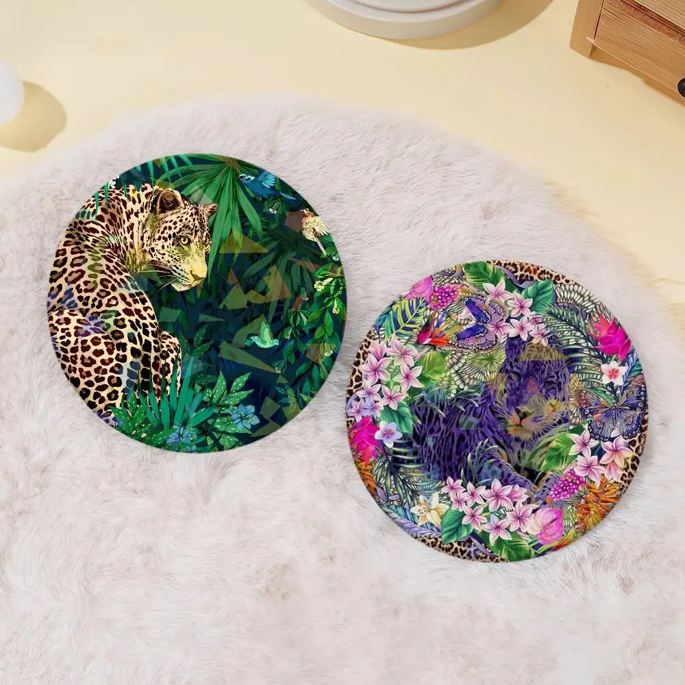 Fashion Retro Animal Leopard Enamel Pin Clothing Bag Accessories Brooch Cartoon Science Fiction Badge Gift