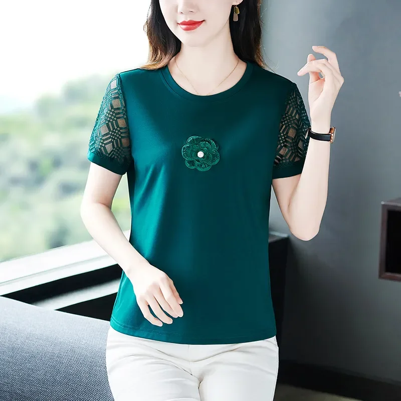 Damen Eisseide Kurzarm T-Shirt mit Spitzenärmeln und Blumenstickerei Sommer-Oberteil