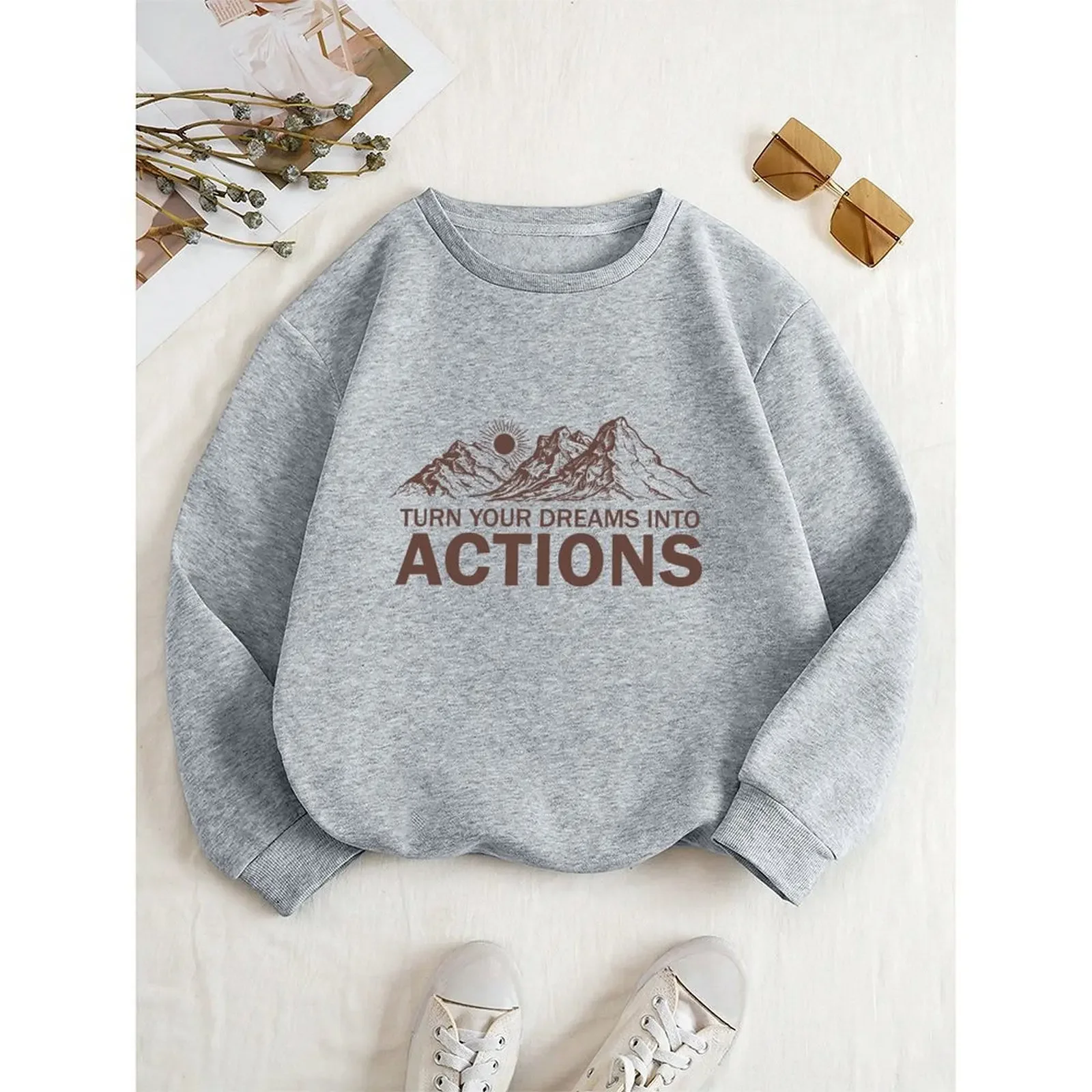 

Round Neck Women Pullover Sweatshirt Velvet Winter Casual Comfortable Loose Long-sleeve Graphic Print Woman Clothes 2025