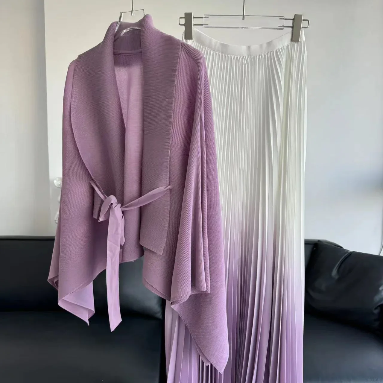 2024 Miyake Pleated Solid Color Butterfly Sleeve Top Gradual Change Skirt Two-piece Fashion Cardigan Spring and Autumn New Suit