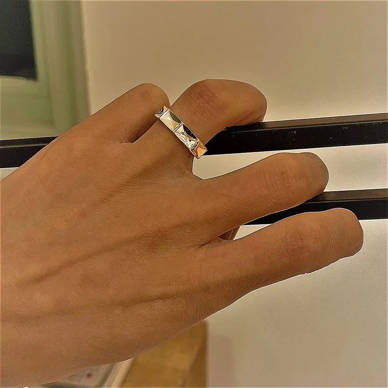 خواتم إصبع من الفولاذ المقاوم للصدأ للرجال والنساء ، فتحة هندسية ، سطح ناعم قابل للتعديل ، مجوهرات زفاف للأزواج ، الموضة ، 1 way