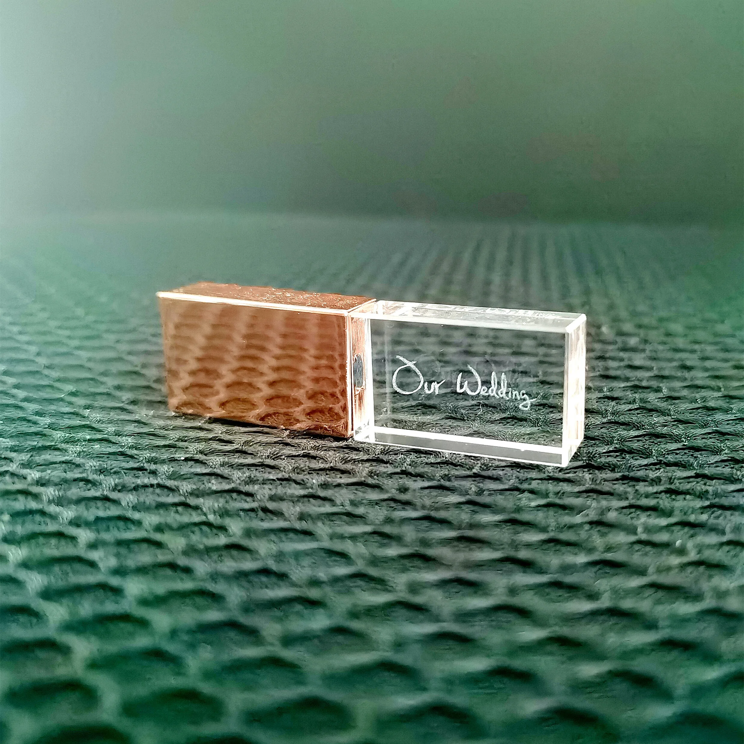 2023 New Brand Free add Colorful LED Light “Our Wedding" LOGO Metal Crystal USB3.0 High-speed Flash Drive 128GB 64GB 32GB 16GB