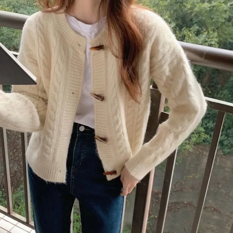 

Women Cardigans Sweater O-neck Autumn Winter Knitted Loose Cardigans Solid Single Breasted Womens Sweaters
