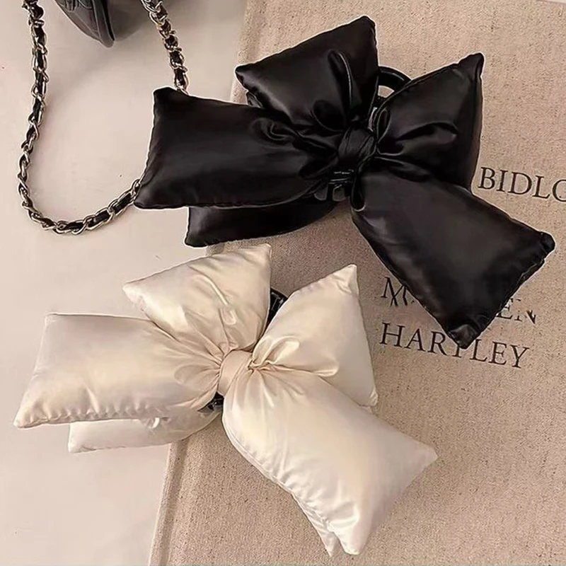 

Black White Pu Leather Statement Bow Hair Clip