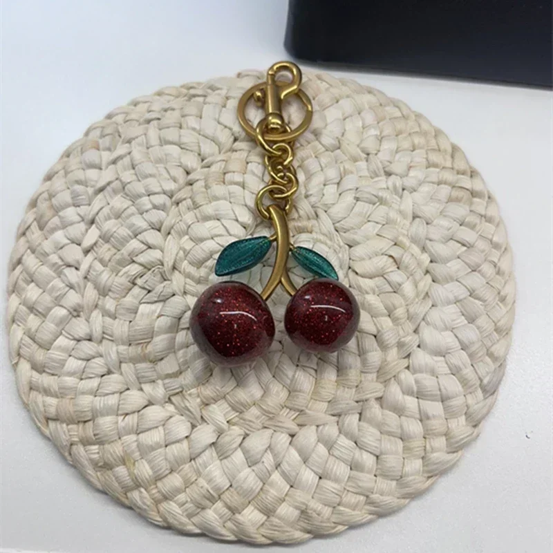 الورقة الخضراء كريستال الكرز قلادة الديكور لمدرب حقيبة يد حقيبة كتف رائعة حقيبة سلسلة مفاتيح سحر مرفق جزء